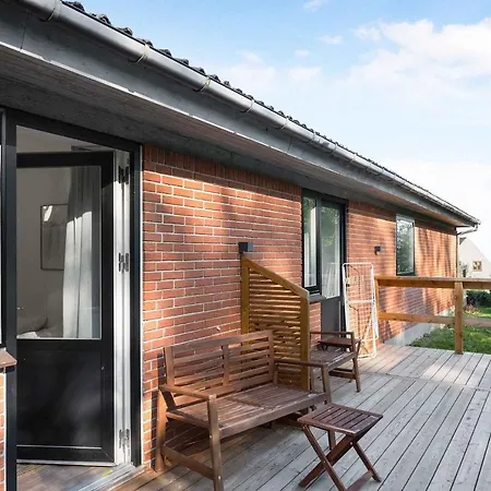 아파트 5 At Beautiful Solgaarden